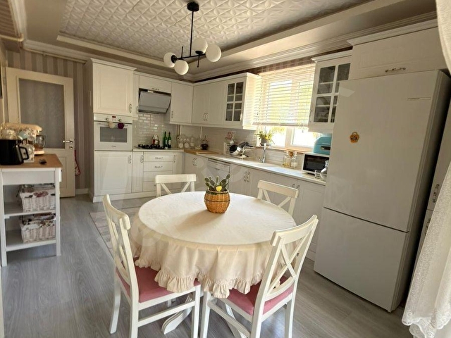 KARAN EMLAKTAN TOPÇUBAĞINDA 3+1 150 m² GENİŞ FULL YAPILI DAİRE - Görsel 16