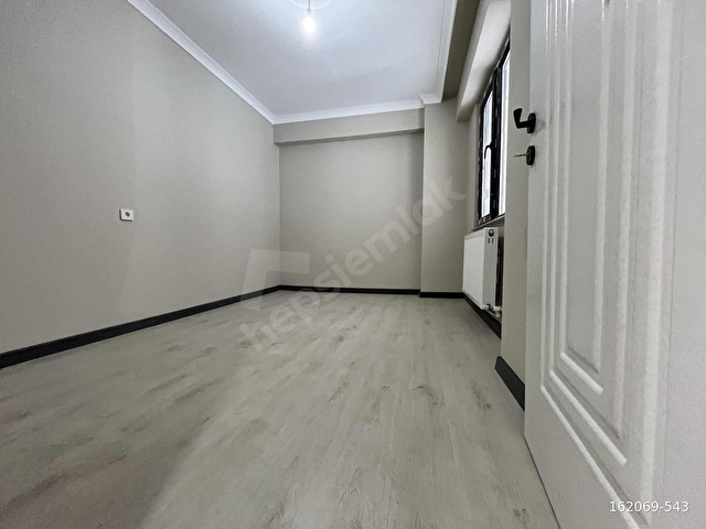 GÜLTEPE MERKEZİ KONUMDA SIFIR BİNA KAPALI OTOPARK FIRSAT DAİRE - Görsel 12