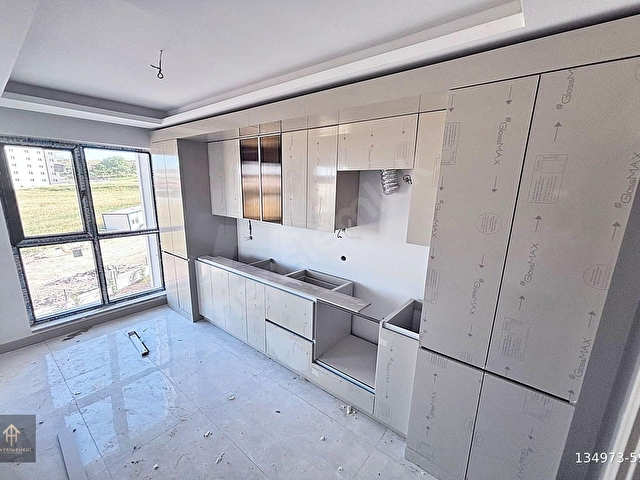 Bİ GAYRİMENKULDEN SARAYCIKTA LÜKS YAPI GENİŞ SATILIK 2+1 DAİRE - Görsel 2