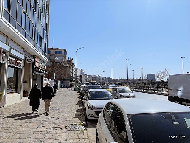 KADIKÖY RIHTIM CADDESİNDE DENİZE SIFIR 1.KAT - Görsel 21