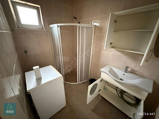 KOLEJ METRO 10DK 3+1 EŞYALI ÖN CEPHE FERAH EŞYALI KİRALIK DAİRE - Görsel 3