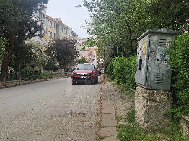 SEMA YAZAR SOKAKTA SAHİBİNDEN SATILIK DAİRE - Görsel 5