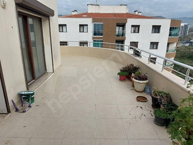 bayraklı seyirtepe doğa site teraslı satılık 2+1 daire kanıt eml - Görsel 7