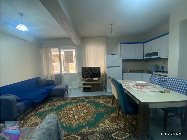 MUĞLA/MİLAS/GÜLLÜK MERKEZDE HALK PLAJINA YÜRÜME MESAFESİNDE DÜZ AYAK 2+1KİRALIK MOBİLYALI DAİRE! - Görsel 3