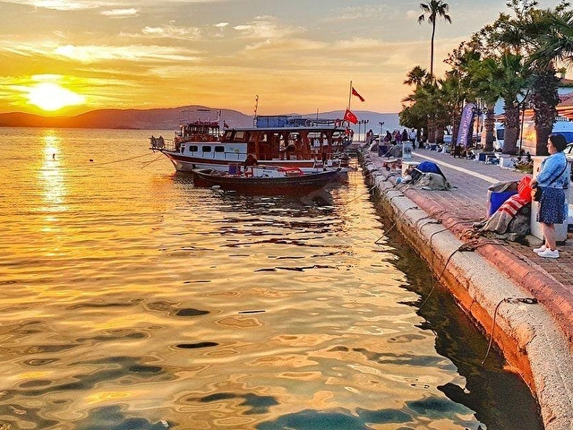 MUĞLA/MİLAS/GÜLLÜK MERKEZDE HALK PLAJINA YÜRÜME MESAFESİNDE DÜZ AYAK 2+1KİRALIK MOBİLYALI DAİRE! - Görsel 30