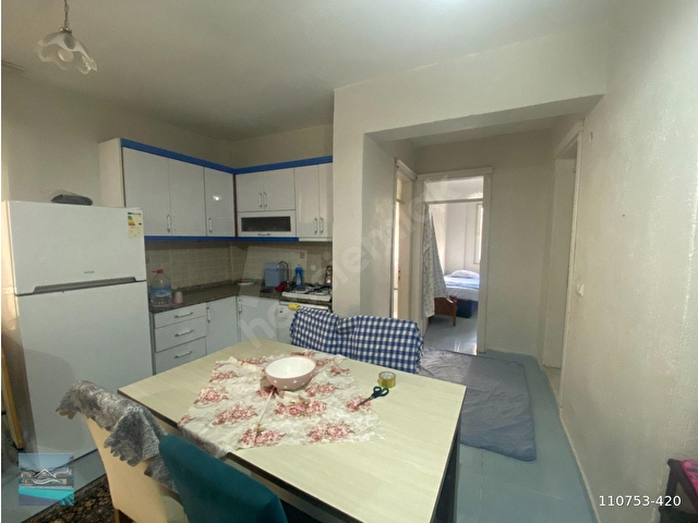 MUĞLA/MİLAS/GÜLLÜK MERKEZDE HALK PLAJINA YÜRÜME MESAFESİNDE DÜZ AYAK 2+1KİRALIK MOBİLYALI DAİRE! - Görsel 4