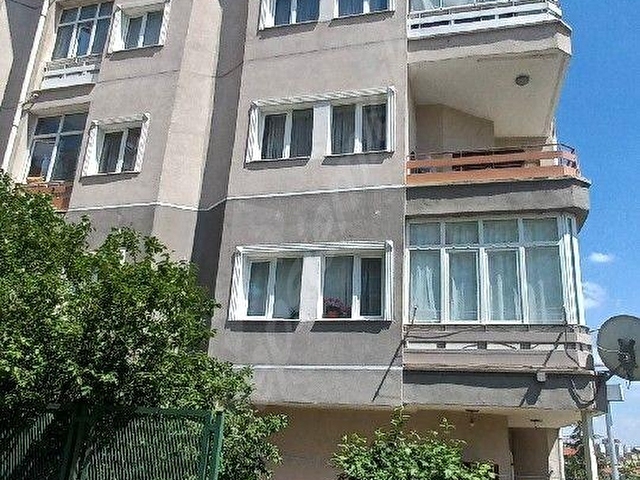 BATIKENT HUKUKCULAR SİT SATILIK DAİRE - Görsel 3