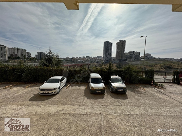 SOYLUDAN SİNAN CADDESİNDE PAPATYA SİTESİNDE PANORAMİK VADİ MANZARALI 4+1 140M2 BAĞIMSIZ SALON - Görsel 27