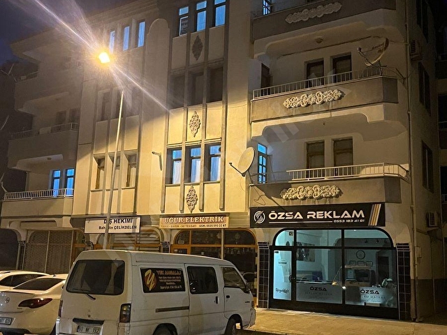 ŞEHİR MERKEZİNDE SATILIK 3+1 DAİRE - Görsel 2