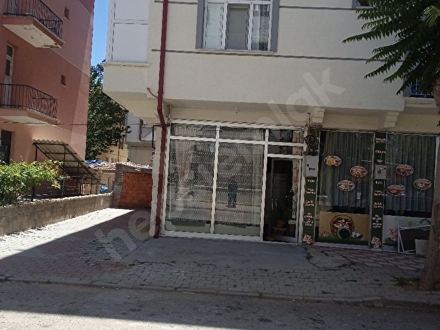 Valide sultan mah satlık dükkan - Görsel 10