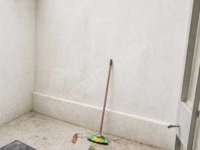 Beyoğlu Aynalı çeşmede satılık daire - Görsel 11