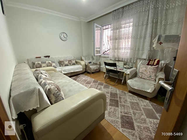 Başokurdan Bağcılar Yenimahallede Genç Binada Yüksek Giriş