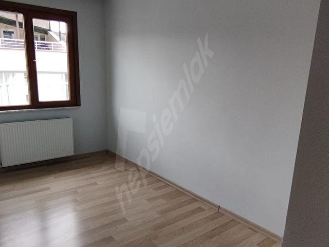 Çekmeköy Mimarsinanda 155 m2 üst dunlexs asansörlü - Görsel 9