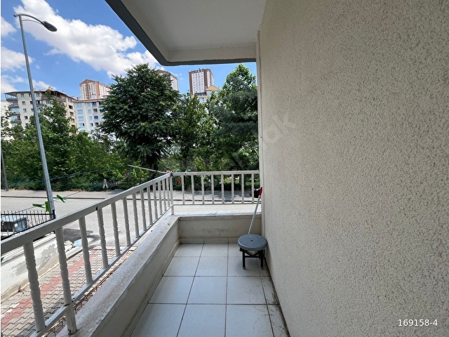 MERKEZ EMLAKDAN LÜX EŞYALI GENİŞ M2 CEPHELER AÇIK 3+1 FIRSAT DAİRE - Görsel 15