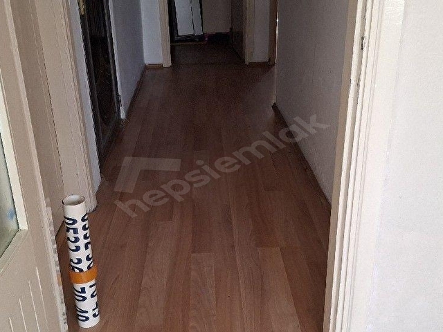 ŞAHİN EMLAKTAN  BLK/ALTIEYLÜL ÇARŞI MRKZDE KİRALIK VEYA SATILIK 2+1  ARAKAT TEMİZ  DAİRE - Görsel 8