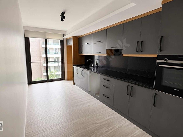 Narlıdere Yenikalede Kiralık 2+2 Özel Tasarım Dubleks - Görsel 7