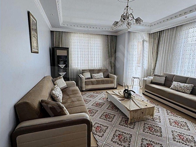 KURTKÖY MERKEZDE ANA CADDE ÜZERİNDE SATILIK 3+1 DAİRE - Görsel 14