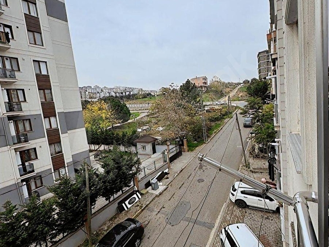 KURTKÖY MERKEZDE ANA CADDE ÜZERİNDE SATILIK 3+1 DAİRE - Görsel 10