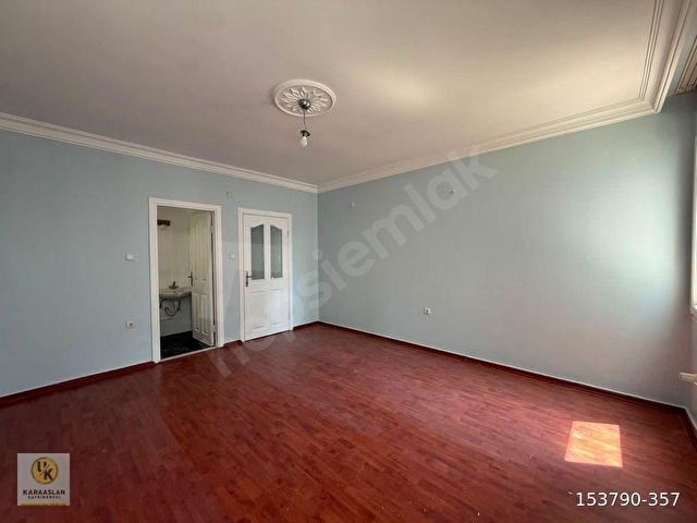 S.DEMİREL BLV ÜZERİ 4+1 Ç.BANYO GENİŞ OTURUMLU KOMBİLİ CAZİP - Görsel 20