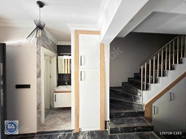 Kuşadası davutlarda ful manzaralı eşyalı havuzlu satılık - Görsel 9