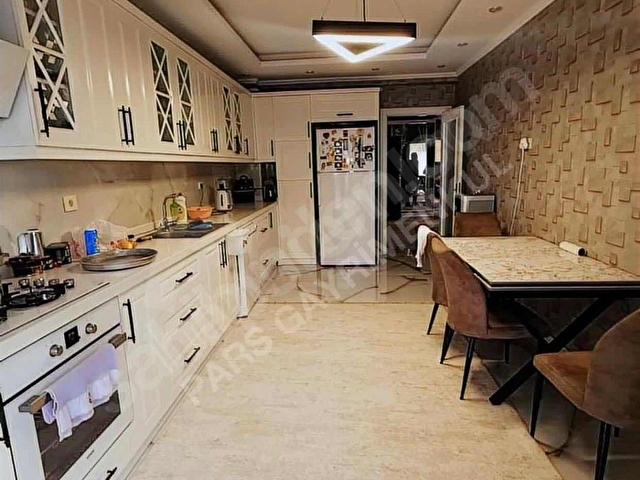 My house sitesinde içi ekstra yapılı 3+1 satılık daire - Görsel 30
