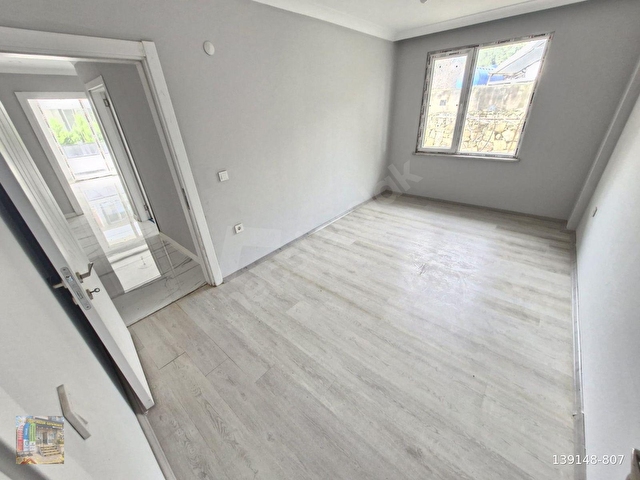 ÇAM SOKAKTA UYGUN FİYATLI HESAPLI 3+1 MÜKEMMEL DAİRE - Görsel 9