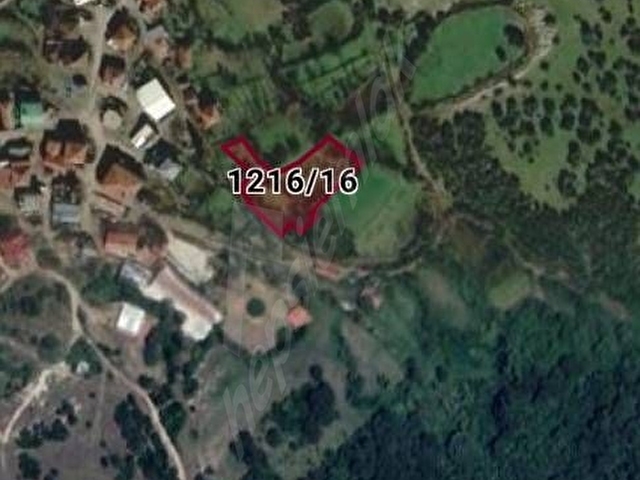 SAHİBİNDEN KAYNARCA , TAŞOLUK KÖYÜNDE ,  KÖY İÇİ YÜZDE 40 İMARLI 1937m2 ARSA