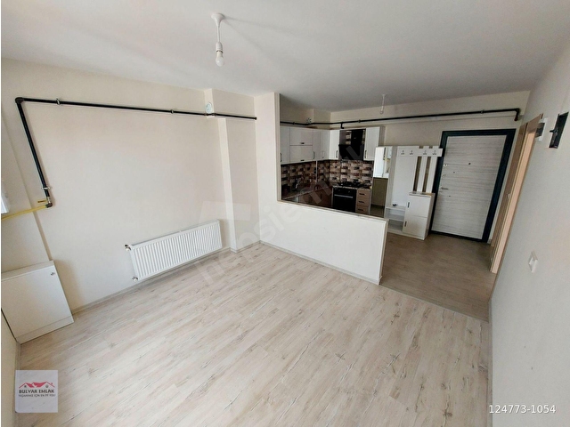 KIRMIZI TOPRAK MAH. MÜKEMMEL LOKASYONDA YENİ 1+1 KİRALIK DAİRE - Görsel 7