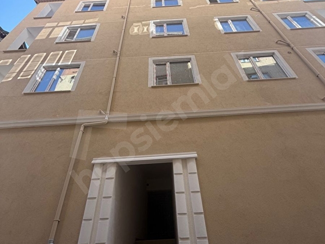 TUĞBA EMLAKTAN KAÇIRILMAYACAK YATIRIM: MERKEZDE SIFIR VE ACİL SATILIK! DAİRE.. - Görsel 2