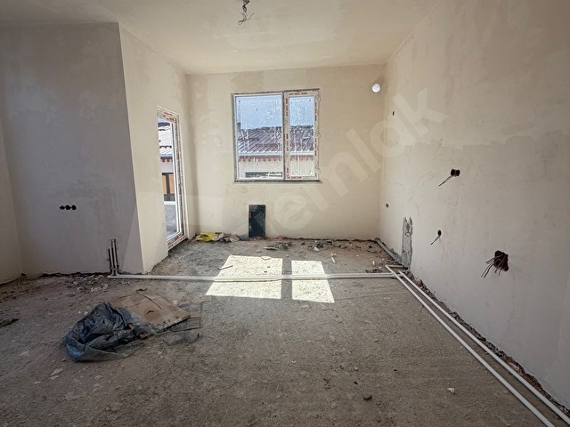 TUĞBA EMLAKTAN KAÇIRILMAYACAK YATIRIM: MERKEZDE SIFIR VE ACİL SATILIK! DAİRE.. - Görsel 3