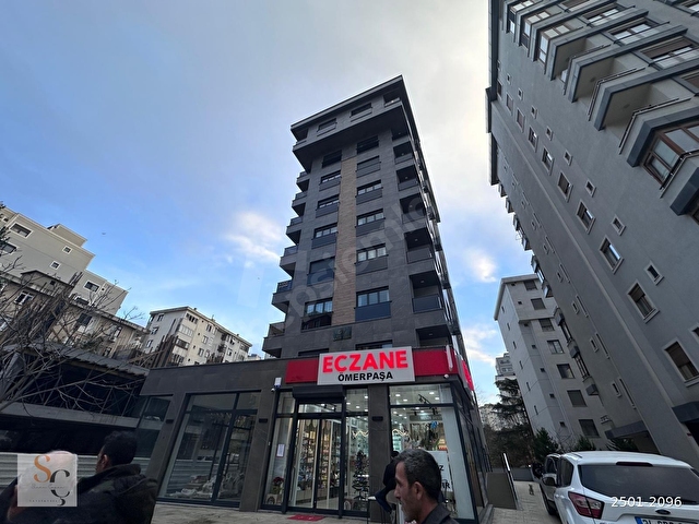TEK YETKİLİ ERENKÖYDE 4+2 NET 180 M2 BALKONLU EBV BANYOLU SIFIR