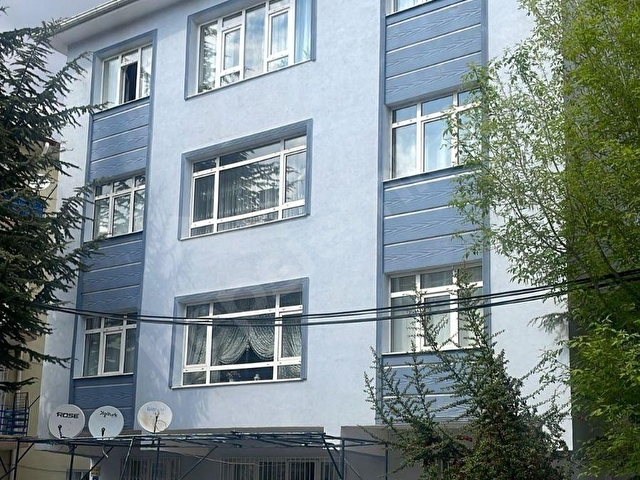 TIP FAKÜLTESİ CD. ÇAYIRLIK SKda 3+1 KOMBİLİ, GENİŞ BALKONLU