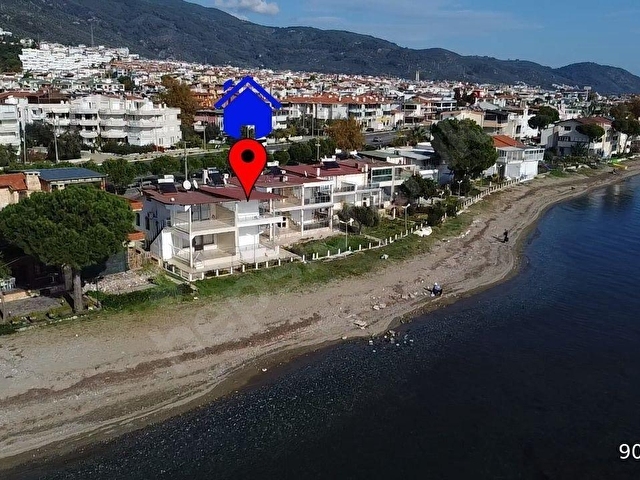 ALTINOLUK İLKBAHARDAN MERKEZ DE DENİZE SIFIR OTOPARKLI 4+2 DUBLEKS VİLLA