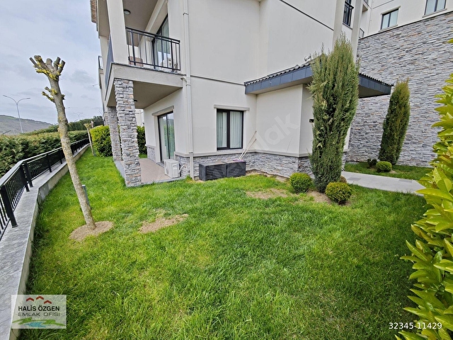 BAHÇEŞEHİR BUTİK PANORAMADA BAHÇELİ 4+1 KİRALIK KV VİLLA