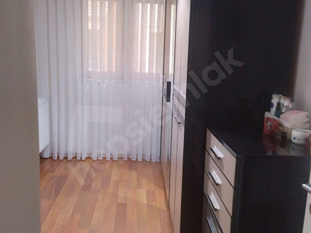 YEŞİLKÖY VİLLA KENT SİTESİNDE 1.KAT 2+1 DAİRE - Görsel 17
