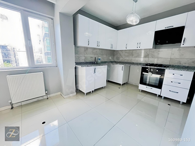 █ SELÇUKLUDA ASANSÖRLÜ 2 YILLIK YÜKSEK GİRİŞ LÜKS DAİRE!! █