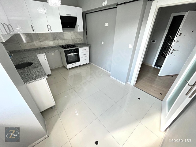 █ SELÇUKLUDA ASANSÖRLÜ 2 YILLIK YÜKSEK GİRİŞ LÜKS DAİRE!! █ - Görsel 8