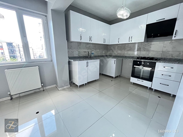 █ SELÇUKLUDA ASANSÖRLÜ 2 YILLIK YÜKSEK GİRİŞ LÜKS DAİRE!! █ - Görsel 2