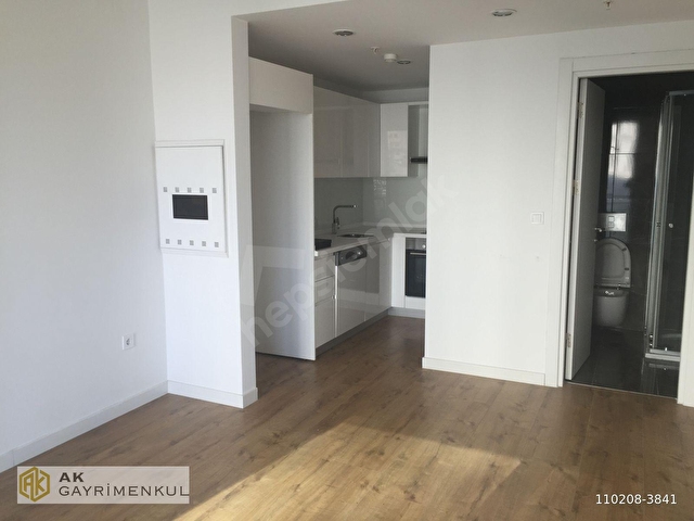 İstwestte 1+0 37m2 Taşınmaya HAZIR SATILIK - Görsel 3