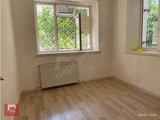 AZAK SOKAKTA KOLEJ GİRİŞİNDE BAHÇE KATI 2+1 KOMBİLİ DAİRE. - Görsel 4