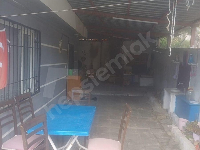SEVİNDİKTE SATILIK TEK KATLI GENİŞ ARAA İÇERSİNDE MASRAFSIZ MÜSTAKİL - Görsel 3