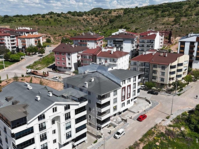 EMLAK KENT 2000 EVLER MAH.KİRALIK SIFIR 4,5+1 DAİRE - Görsel 3