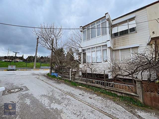 ŞEHİTLİK PARKI YANINDA SATILIK ARSA PAYI YÜKSEK GENİŞ 2+1 DAİRE - Görsel 9