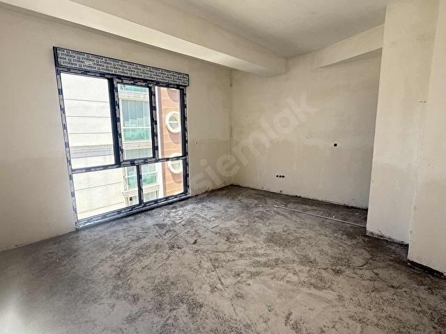MALTEPE FATİH CAD 2.AY SONRA TESLİM ARA KAT 2+1 AÇIK MUTFAK - Görsel 12