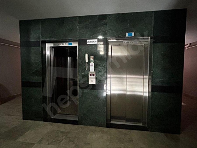 BAĞLICA ÇAMBAYIRI CD.DE SİTE İÇİNDE 4+1 SATILIK DAİRE - Görsel 3
