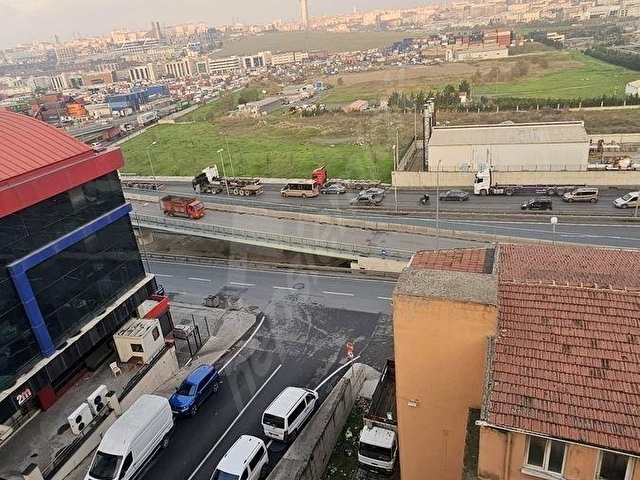 AMBARLI LİMANI YANINDA HER İŞE UYGUN KOMPLE KİRALIK BİNA .. - Görsel 11