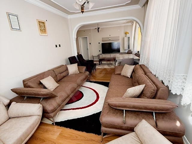 BAHÇELİEVLER MAHALLESİNDE DİŞ FAKÜSİ YANI İÇİ YAPILI 2+1 DAİRE - Görsel 26