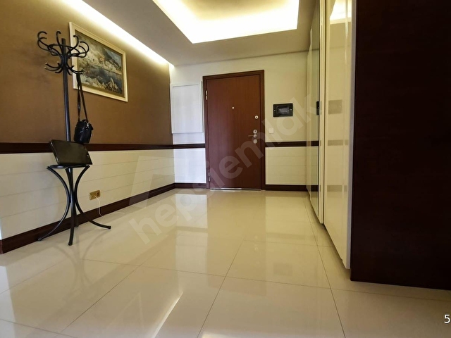 YILDIZEVLERDE SİTEDE EŞYALI KİRALIK KATTA 4+1 YAPILI GENİŞ DAİRE/FLAT FOR RENT - Görsel 11
