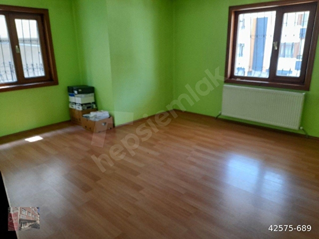 DEMİRLİBAHCE DE FURKAN EMLAKTAN GİRİŞ KATTA 2+1 SATILIK DAİRE - Görsel 6