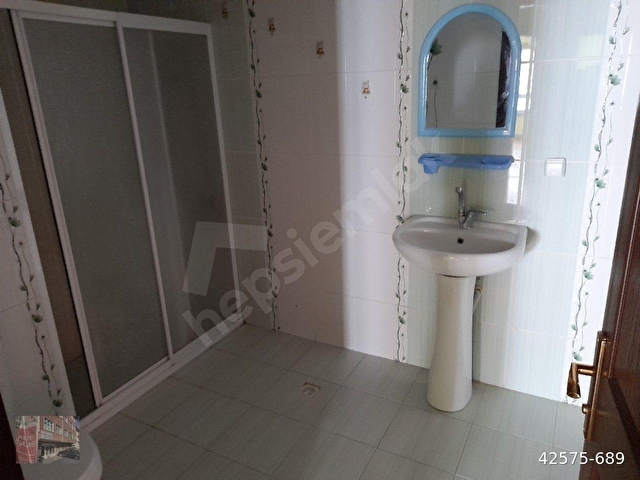DEMİRLİBAHCE DE FURKAN EMLAKTAN GİRİŞ KATTA 2+1 SATILIK DAİRE - Görsel 10